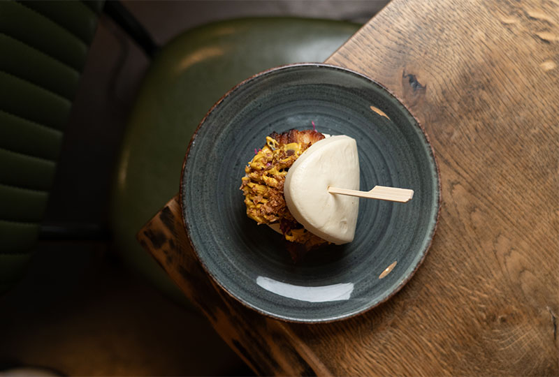 Bao al vapore ripieno specialità Osteria Kobuta